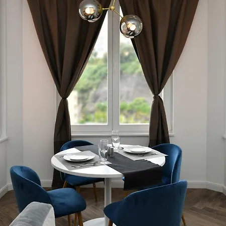 Luxury Next To Monte Carlo 아파트 보솔레이